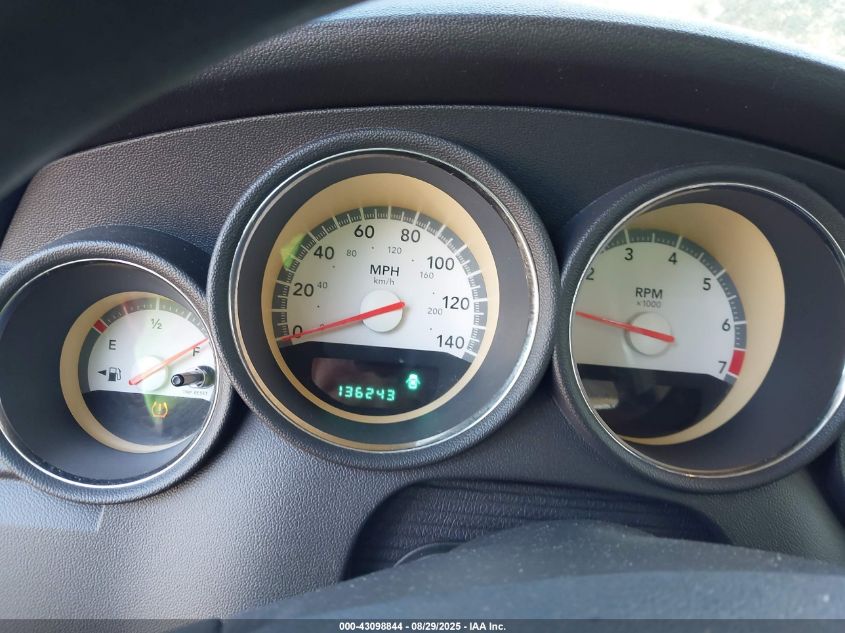 2008 Dodge Charger VIN: 2B3KA43RX8H159415 Lot: 43098844