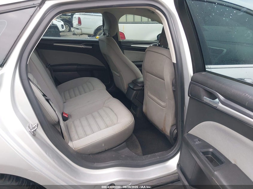 2014 Ford Fusion S VIN: 3FA6P0G74ER365691 Lot: 43099380