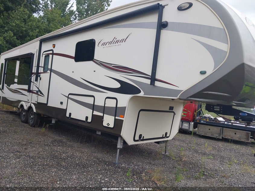 4X4FCAR2XHG102561 2017 Forest River Other auction photo 1