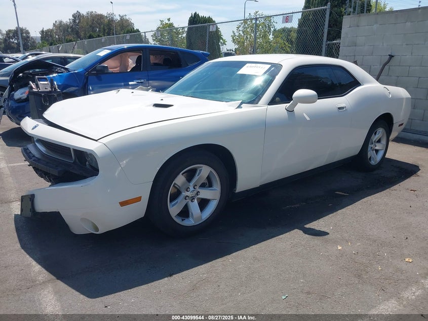 Vin: 2b3cj4dv8ah160407, lot: 43593813, dodge challenger se 20102