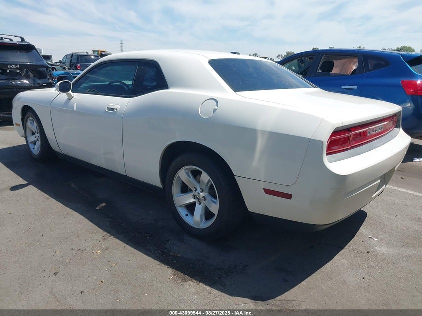 Vin: 2b3cj4dv8ah160407, lot: 43593813, dodge challenger se 20103
