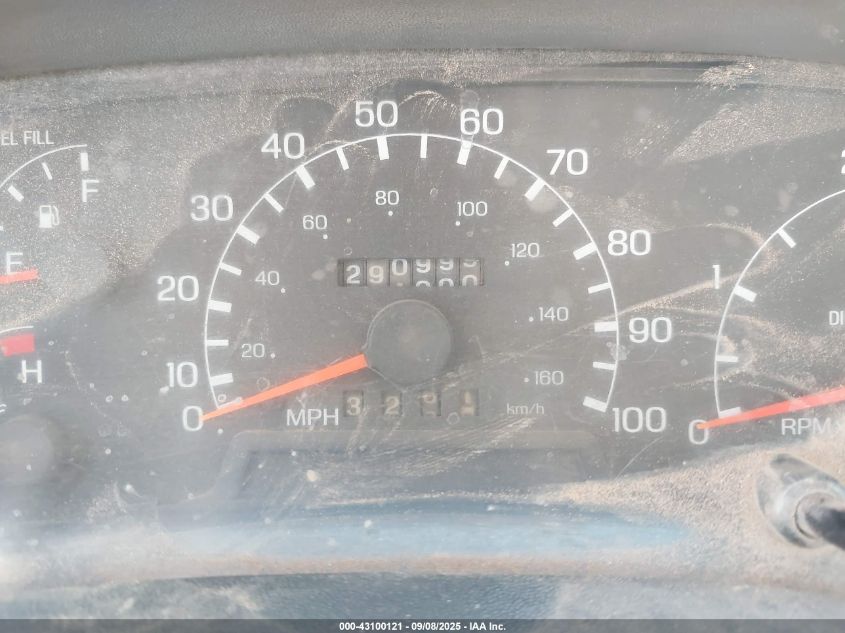 1999 Ford F-450 Lariat/Xl/Xlt VIN: 1FDXF46FXXED23125 Lot: 43100121