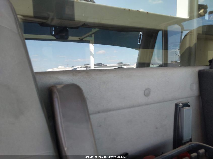 2010 International 7000 7600 VIN: 1HTWYSJT4AJ290779 Lot: 43100166