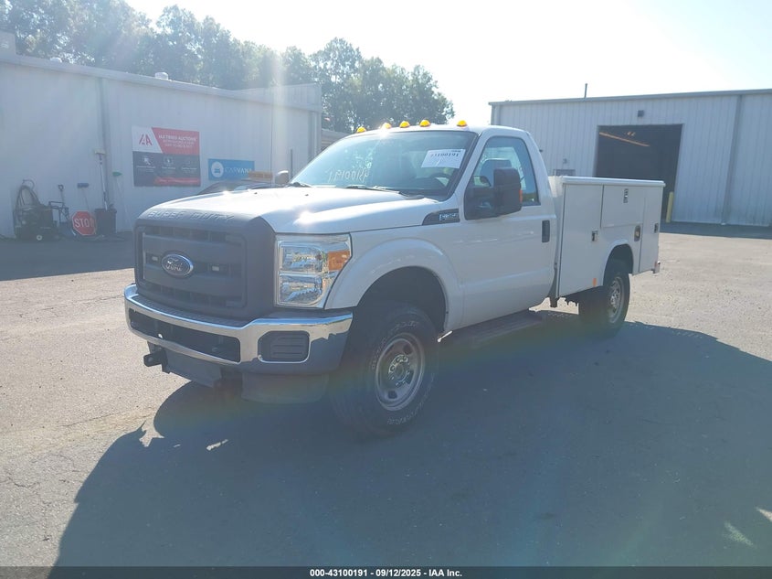 1FDRF3F61FEB15748 2015 FORD F350 photo no. 2