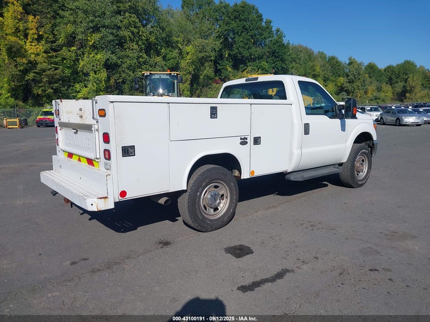 1FDRF3F61FEB15748 2015 FORD F350 photo no. 4