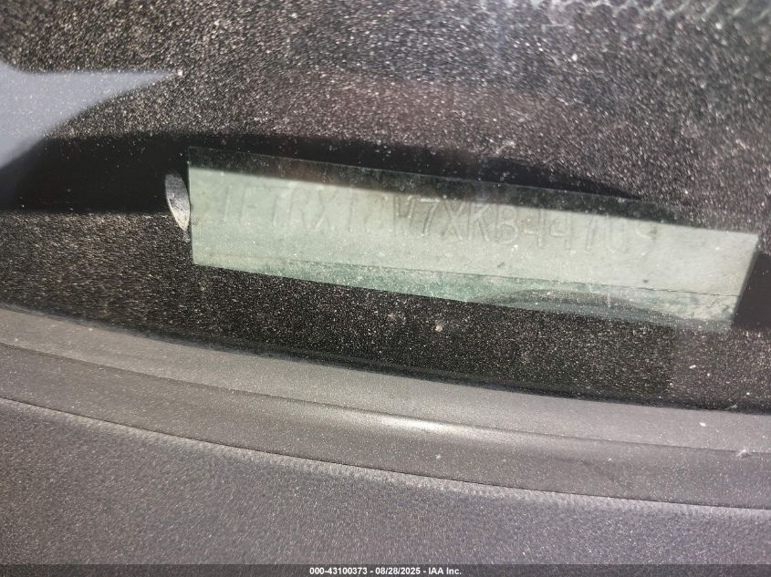 1999 Ford F-150 Lariat/Work Series/Xl/Xlt VIN: 1FTRX18W7XKB44709 Lot: 43100373