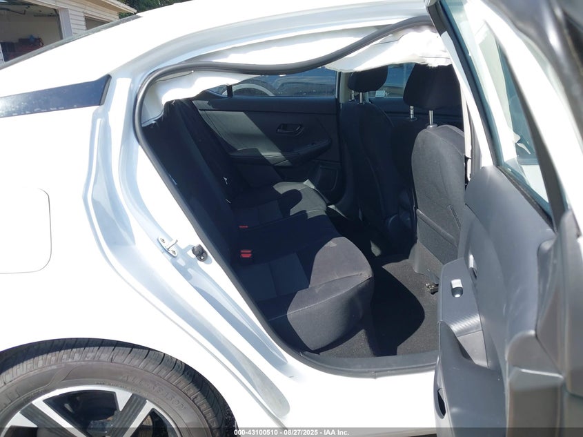 3N1AB8CV5RY370676 2024 NISSAN SENTRA photo no. 8
