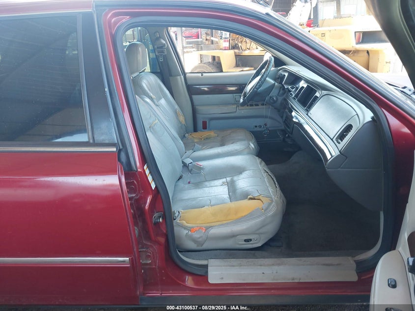 2MEHM75WX3X660208 2003 MERCURY GRAND MARQUIS photo no. 5
