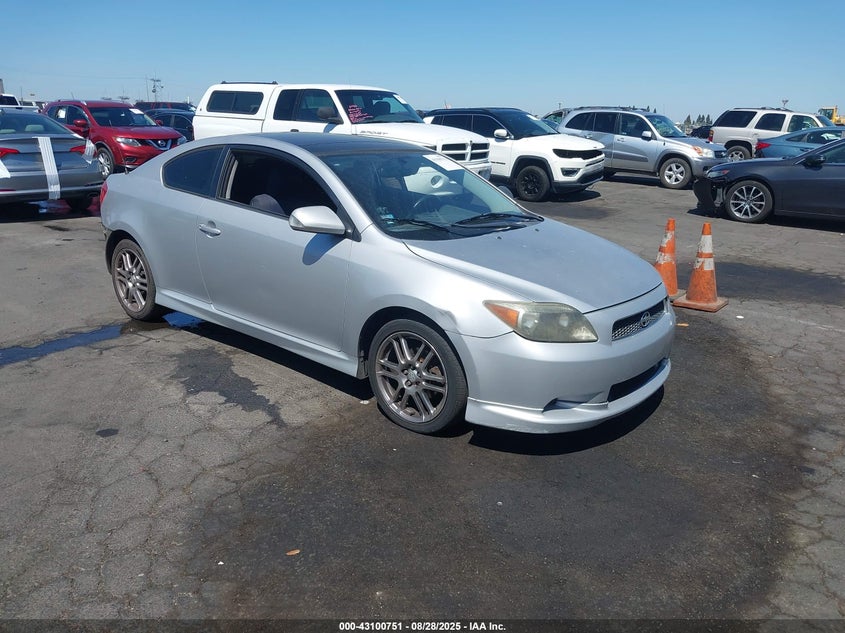 2005 Scion Tc silver coupe gasoline JTKDE177950017732 photo #1