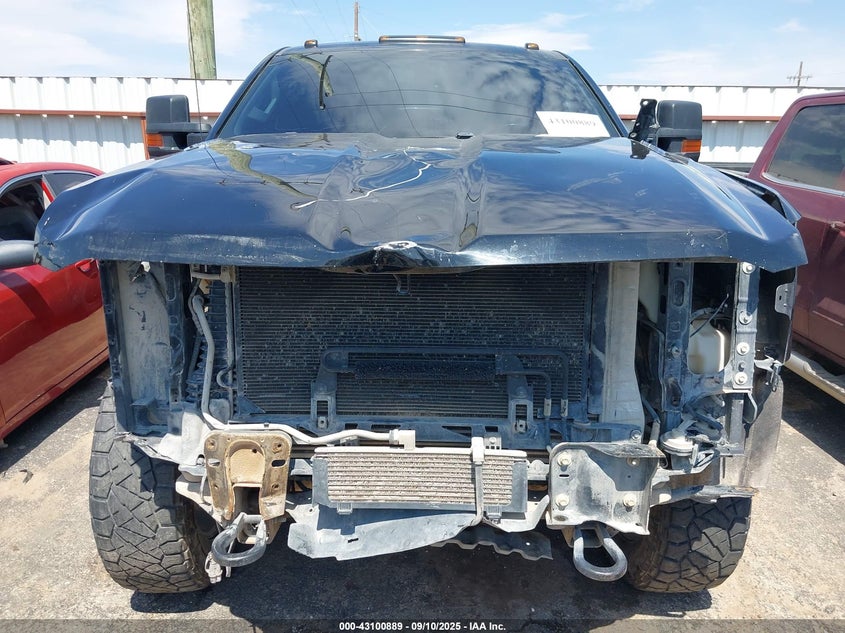 2015 Chevrolet Silverado 3500Hd Chassis Wt VIN: 1GB3KYC81FF560773 Lot: 43100889