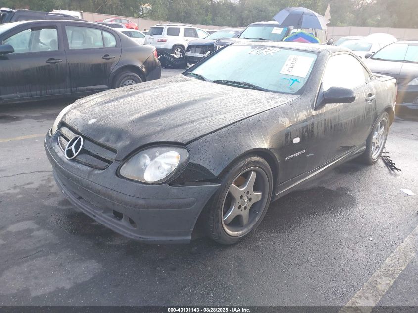 2000 Mercedes-Benz Slk 230 Kompressor VIN: WDBKK47F7YF151123 Lot: 43101143