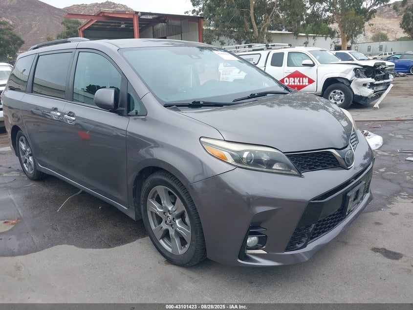 2019 TOYOTA SIENNA SE 8 PASSENGER - 5TDXZ3DC7KS987609