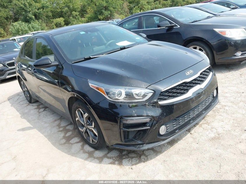 2021 KIA FORTE  (VIN: 3KPF24AD2ME330555)