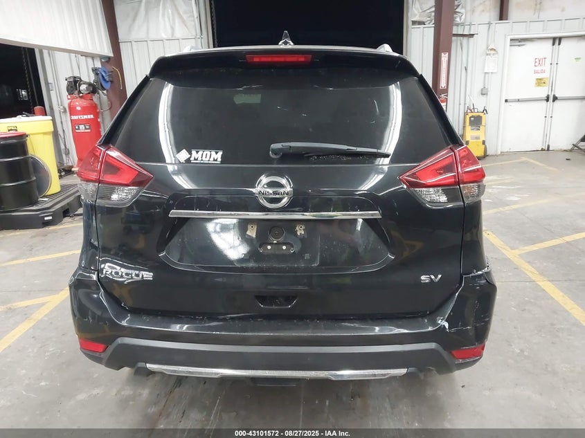 2017 NISSAN ROGUE SV - 5N1AT2MT8HC815886