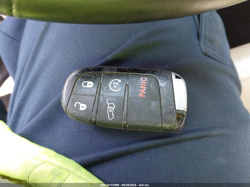 2014 Jeep Grand Cherokee Limited VIN: 1C4RJEBG6EC573132 Lot: 43101669