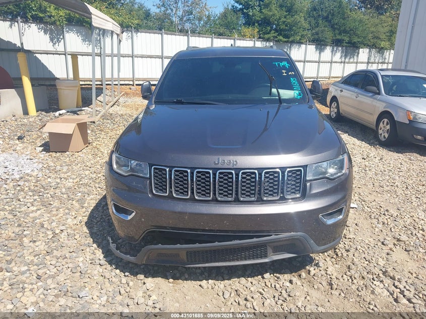 2019 JEEP GRAND CHEROKEE LAREDO E 4X2 - 1C4RJEAG1KC673233