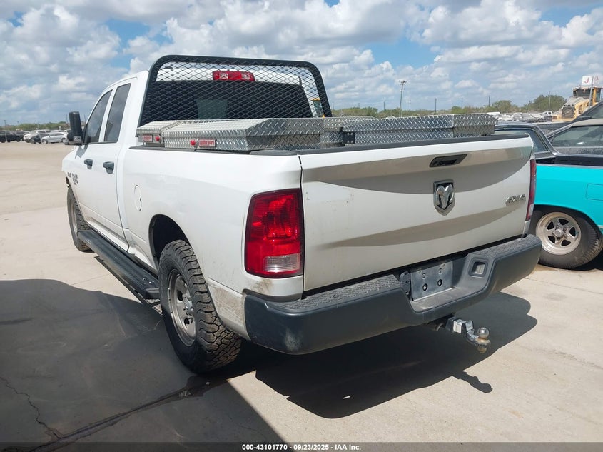 2022 Ram 1500 Classic Tradesman 4X4 6'4 Box