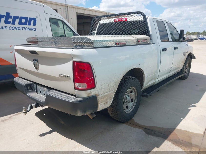 2022 Ram 1500 Classic Tradesman 4X4 6'4 Box