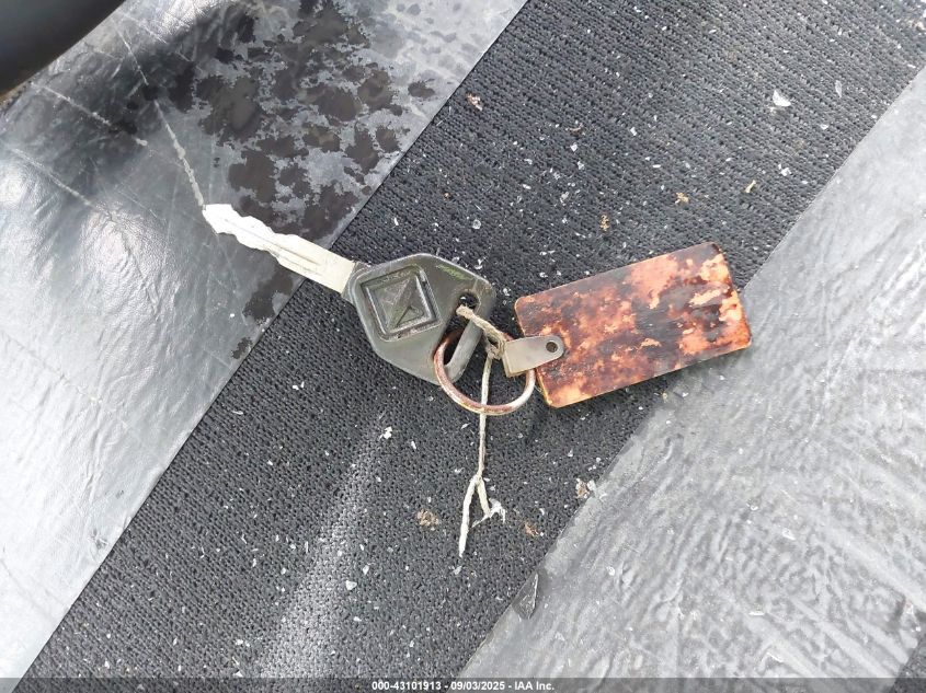 2005 International 4000 4300 VIN: 1HTMMAAN35H104127 Lot: 43101913