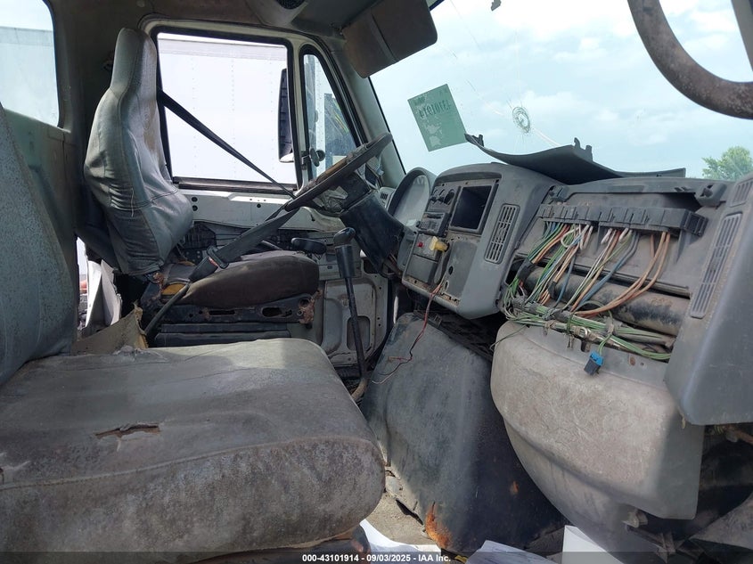 2003 International 7000 7300 VIN: 1HTWAAAN63J062558 Lot: 43101914