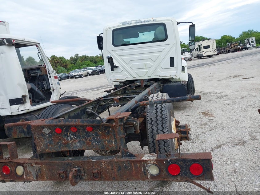 2003 International 7000 7300 VIN: 1HTWAAAN63J062558 Lot: 43101914