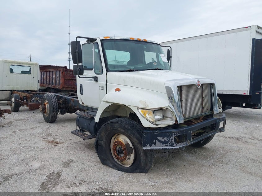 1HTWAAAN63J062558 2003 International 7000 7300 auction photo 1