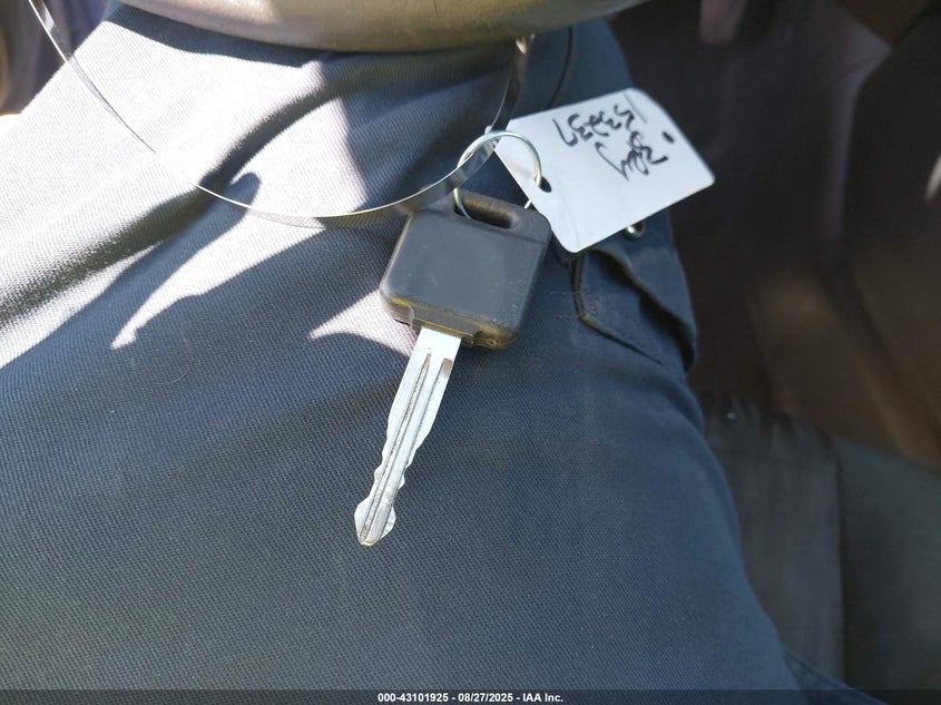 2019 NISSAN ROGUE S 5N1AT2MT6KC802528