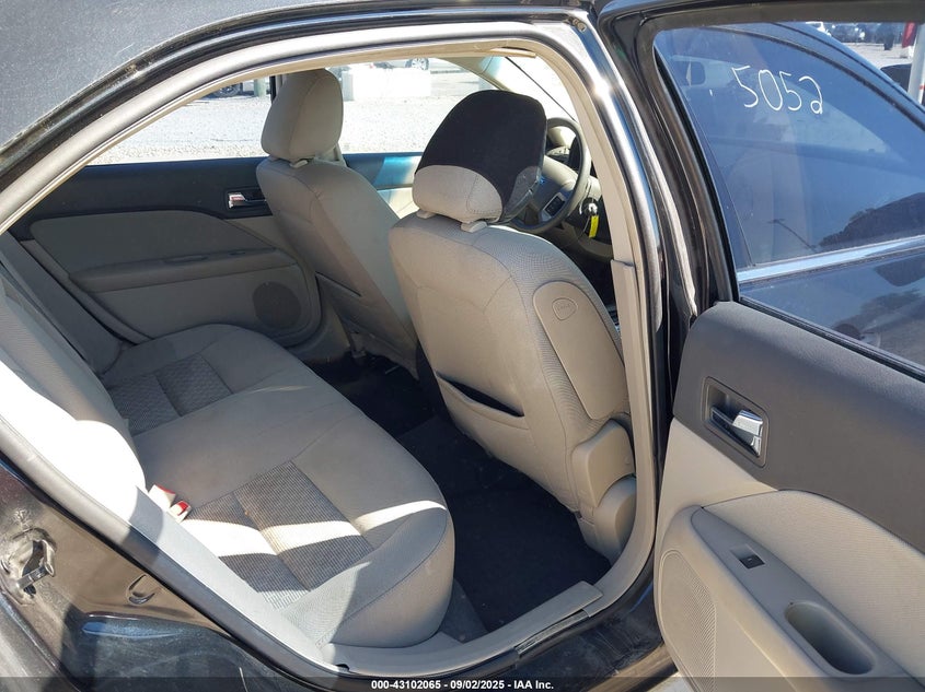 2010 Ford Fusion Se VIN: 3FAHP0HG5AR197240 Lot: 43102065