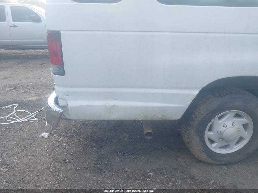 2009 Ford E-350 Super Duty VIN: 1FBSS31L49DA27242 Lot: 43102192