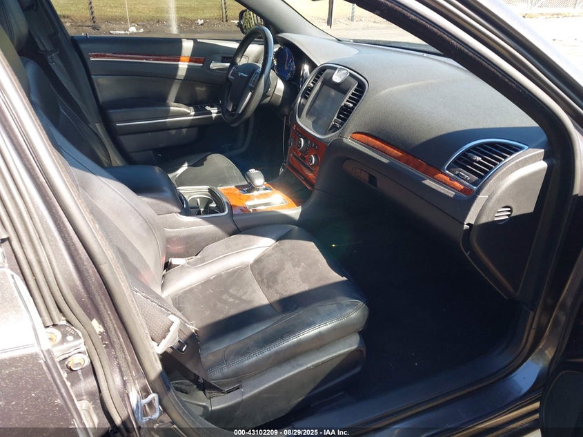 2013 CHRYSLER 300 MOTOWN - 2C3CCAAG9DH618798