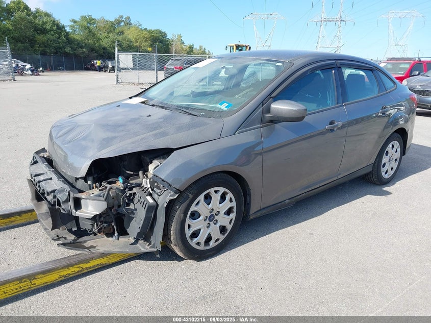Vin: 1fahp3f24cl371650, lot: 43596508, ford focus se 20122