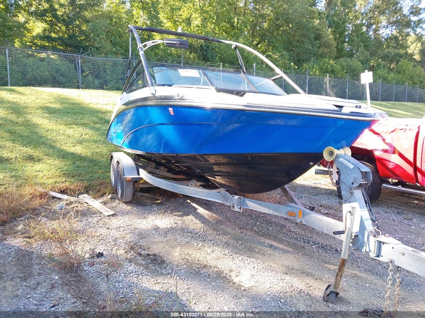 2014 Yamaha Jetboat blue null null YAMC0093I314 photo #1