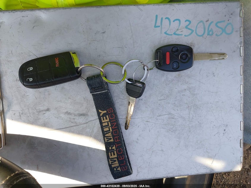 1998 Honda Civic Lx VIN: 2HGEJ6674WH515857 Lot: 43102439