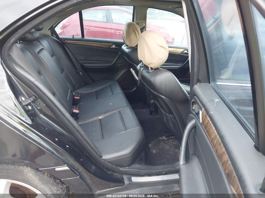 2007 Mercedes-Benz C 230 Sport VIN: WDBRF52H17E027922 Lot: 43102729