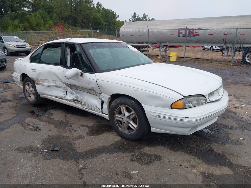 1999 Pontiac Bonneville Se