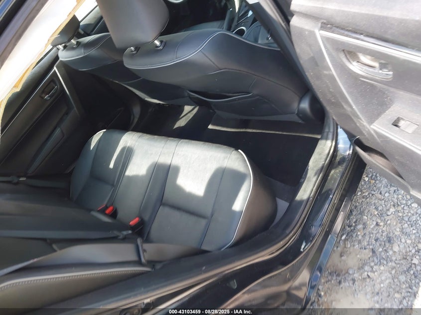 2017 Toyota Corolla Xle VIN: 5YFBURHE1HP656792 Lot: 43103459