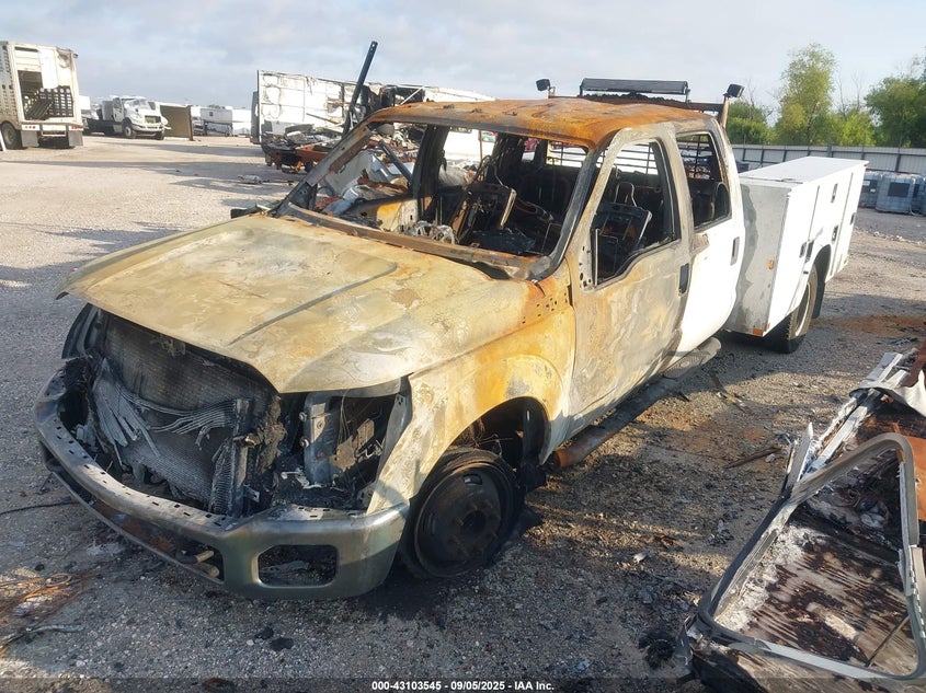 2016 Ford F-350 Chassis Xl 1FD8W3HT0GEA49256 photo #3