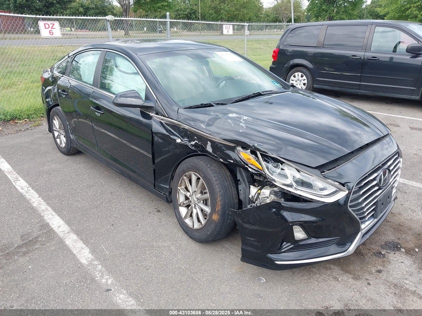 2018 HYUNDAI SONATA SE - 5NPE24AF7JH599560
