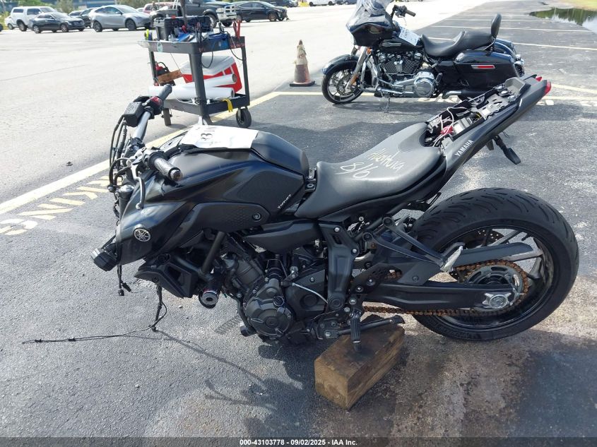 2022 Yamaha Mt07 VIN: JYARM32E9NA005426 Lot: 43103778