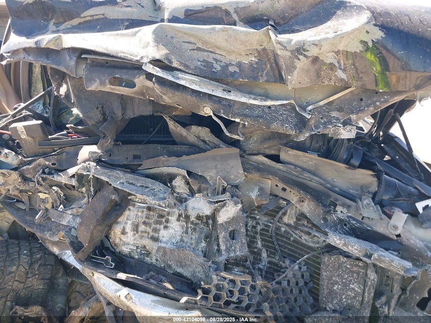 2000 Ford F-150 Lariat/Xl/Xlt VIN: 1FTRX08L2YKB39385 Lot: 43104098