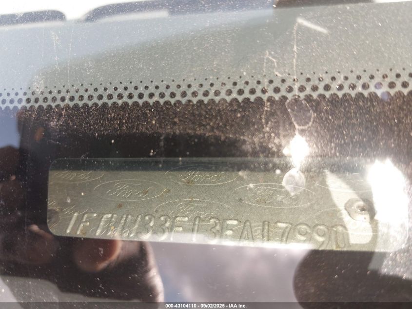 2003 Ford F-350 Lariat/Xl/Xlt VIN: 1FTWW33F13EA17990 Lot: 43104110