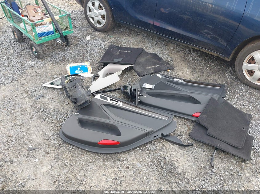 2015 HYUNDAI GENESIS 3.8 - KMHGN4JE3FU055234