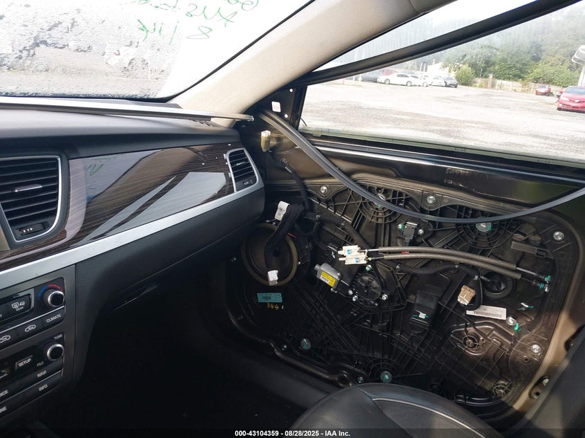 2015 HYUNDAI GENESIS 3.8 - KMHGN4JE3FU055234