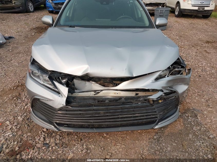 2022 Toyota Camry Le VIN: 4T1C11AK6NU665738 Lot: 43104370