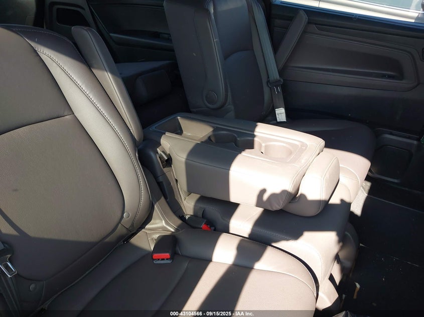 2020 Honda Odyssey Ex-L/Ex-L W/Navi Res VIN: 5FNRL6H71LB073564 Lot: 43104566