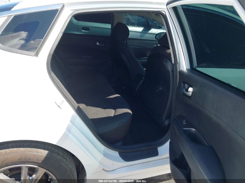 2019 Kia Optima Lx VIN: 5XXGT4L39KG288637 Lot: 43104790