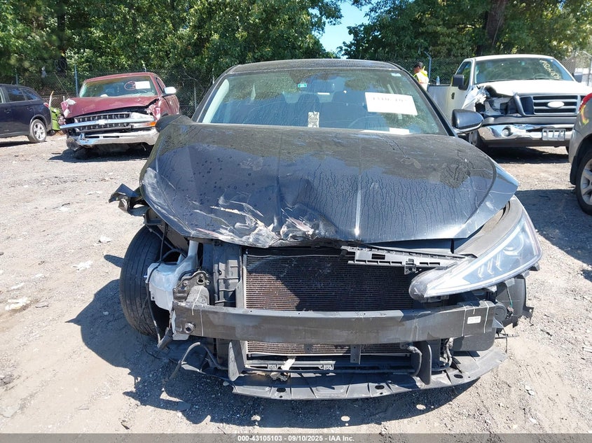 2020 HYUNDAI ELANTRA SE - KMHD74LF6LU926755