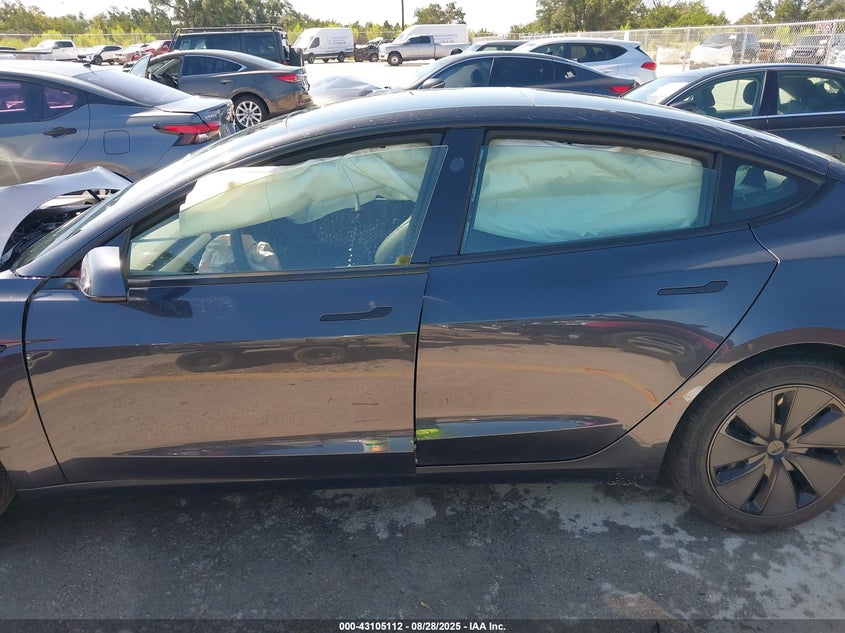 2025 Tesla Model 3 Long Range Rear-Wheel Drive VIN: 5YJ3E1EA0SF037334 Lot: 43105112