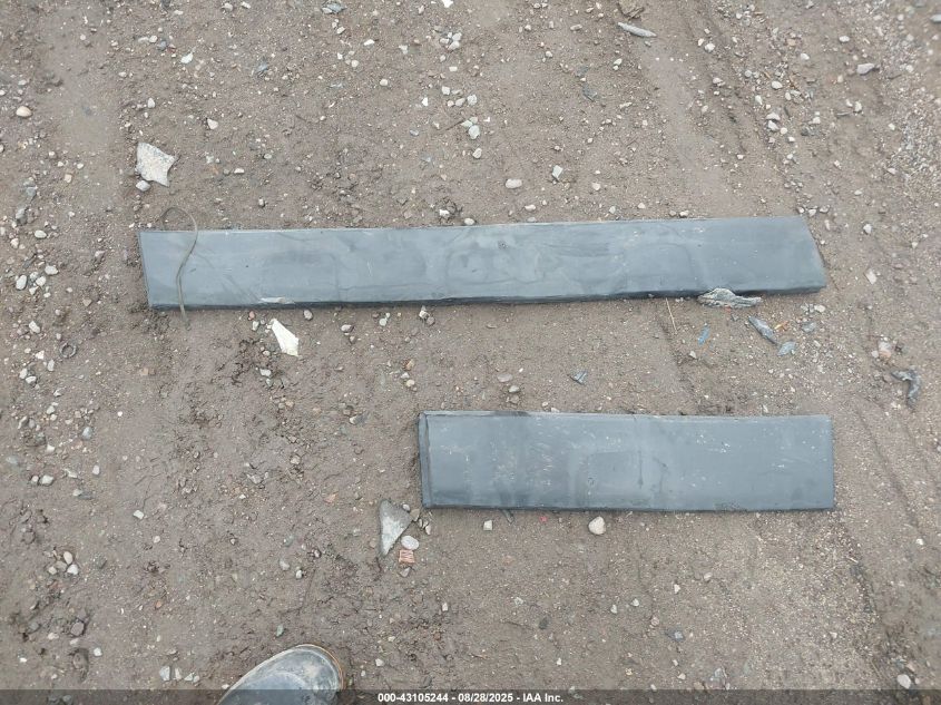 2011 Honda Cr-V Lx VIN: 5J6RE4H38BL005490 Lot: 43105244