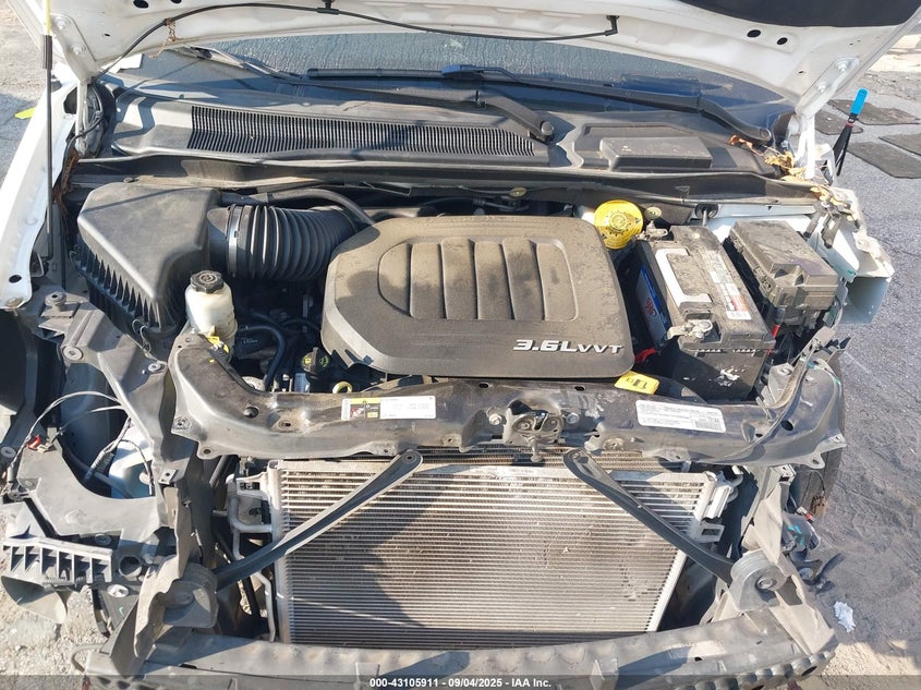 2018 Dodge Grand Caravan Sxt VIN: 2C4RDGCG9JR300351 Lot: 43105911